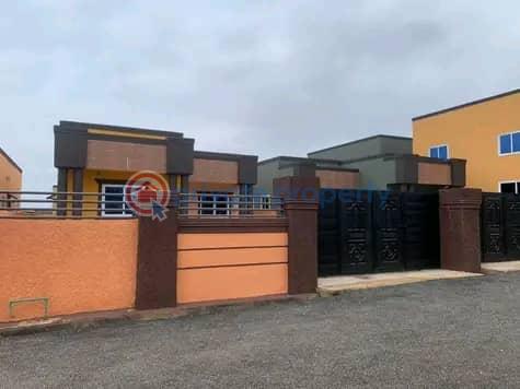 3 bedroom Commercial Property For Sale Teshie-Nungua Estates Accra - 4