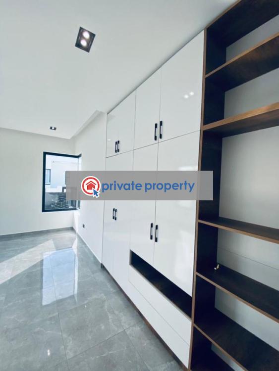 3 bedroom House For Sale &nbsp;estate East Legon Accra - 3