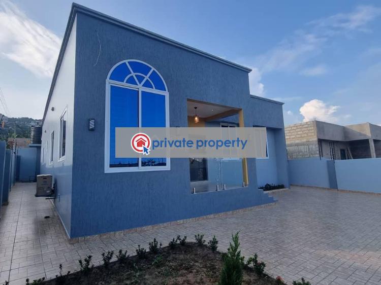 3 bedroom Detached Duplex For Sale &nbsp;estate Oyarifa La Nkwantanang Madina Municipal Accra - 3
