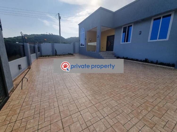 3 bedroom Detached Duplex For Sale &nbsp;estate Oyarifa La Nkwantanang Madina Municipal Accra - 2