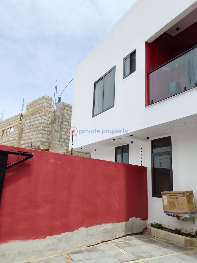 3 bedroom Commercial Property For Sale Teshie Bush Road Teshie-Nungua Estates Accra - 1