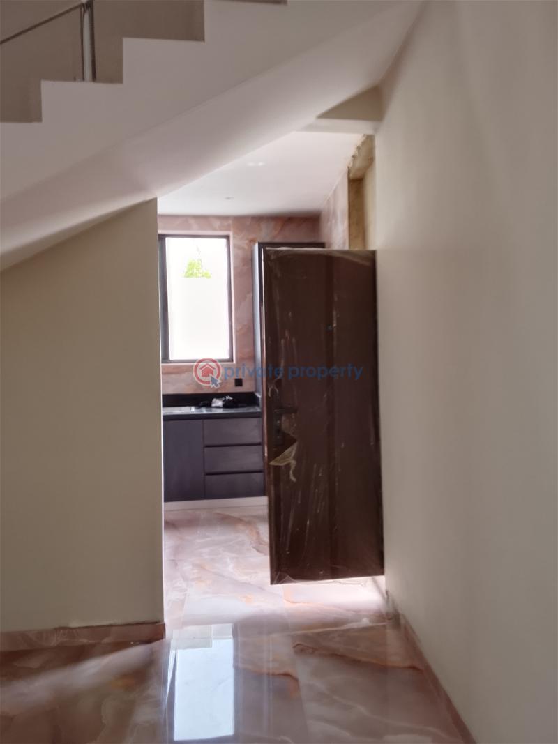 3 bedroom Commercial Property For Sale Teshie Bush Road Teshie-Nungua Estates Accra - 9