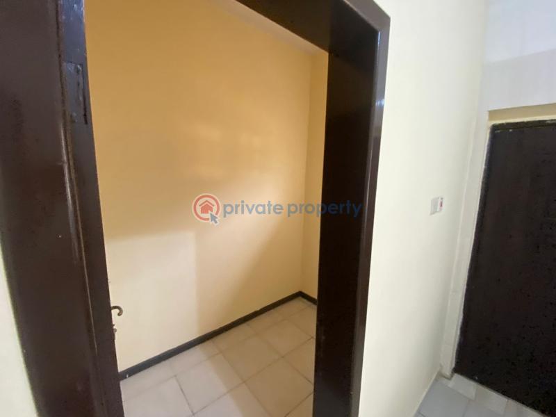 3 bedroom Apartment For Rent Hfc comm 25 Tema Accra - 4
