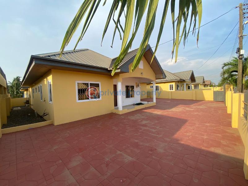3 bedroom Apartment For Rent Hfc comm 25 Tema Accra - 1