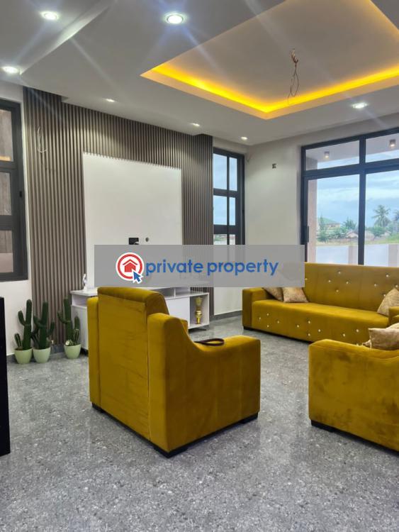 3 bedroom Townhouse For Sale &nbsp;community 18 Spintex Accra - 5
