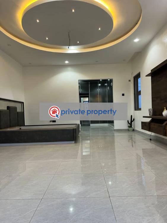 3 bedroom Townhouse For Sale &nbsp;community 18 Spintex Accra - 12