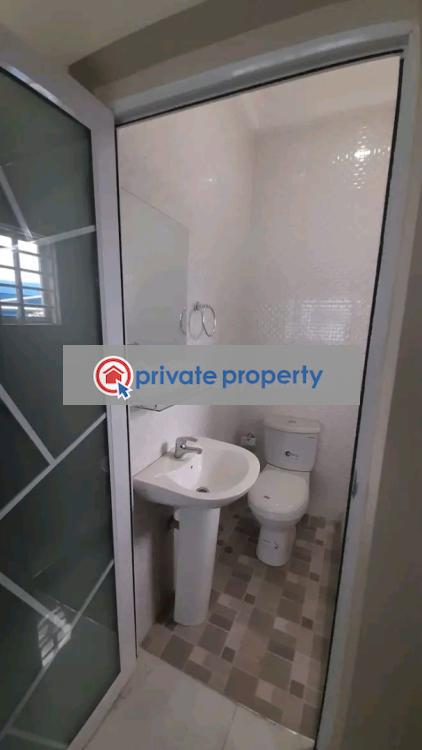3 bedroom Townhouse For Sale Spintex Accra - 3