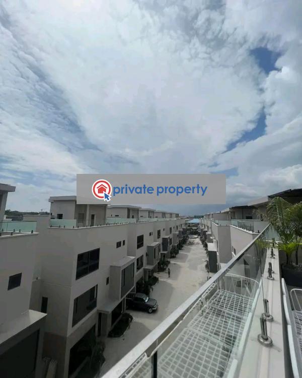 3 bedroom Townhouse For Sale Airport Residential Area Accra - 2