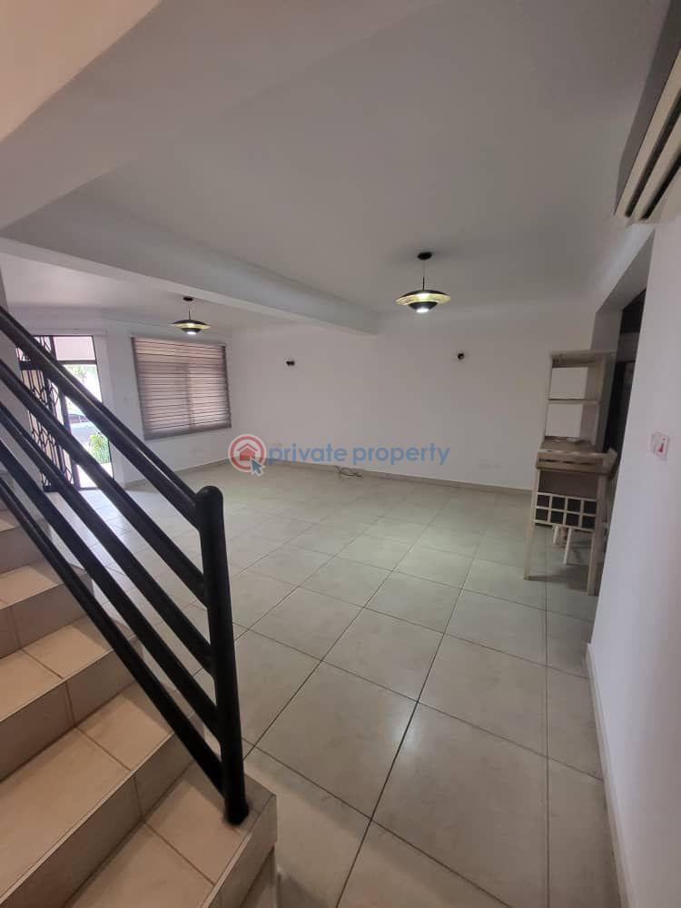 3 bedroom Townhouse For Sale Cantonments Accra - 3