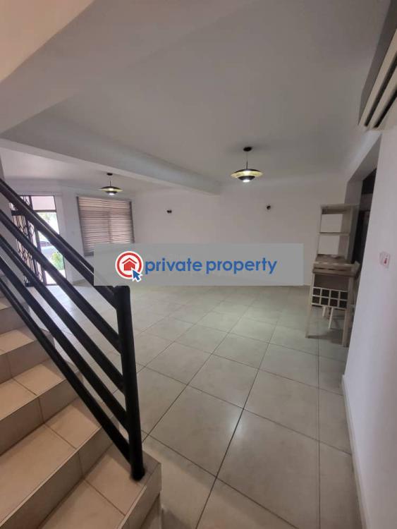3 bedroom Townhouse For Sale Cantonments Accra - 5