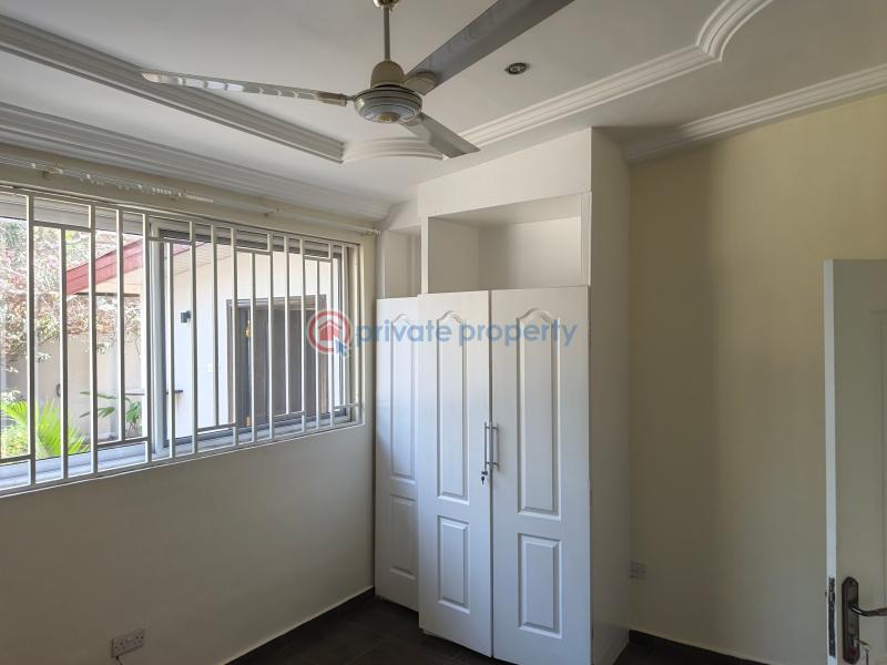 3 bedroom House For Rent Osu Road Accra - 13