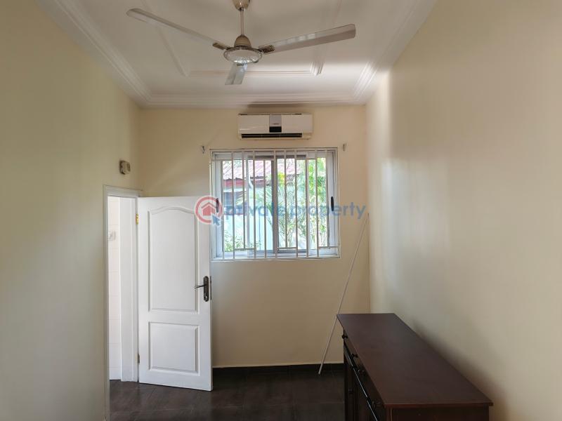 3 bedroom House For Rent Osu Road Accra - 8