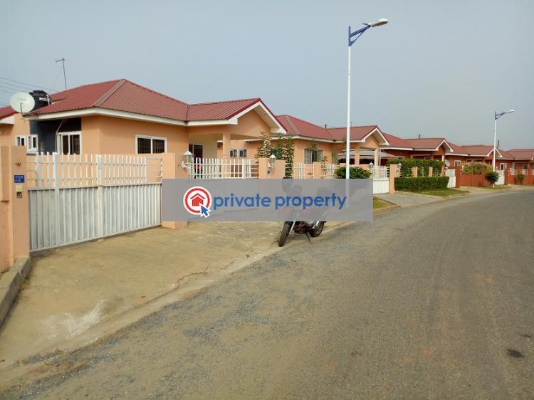 2 bedroom Townhouse For Rent &nbsp;community 25, Devtraco Estate Gated Dawhenya Tema Accra - 3