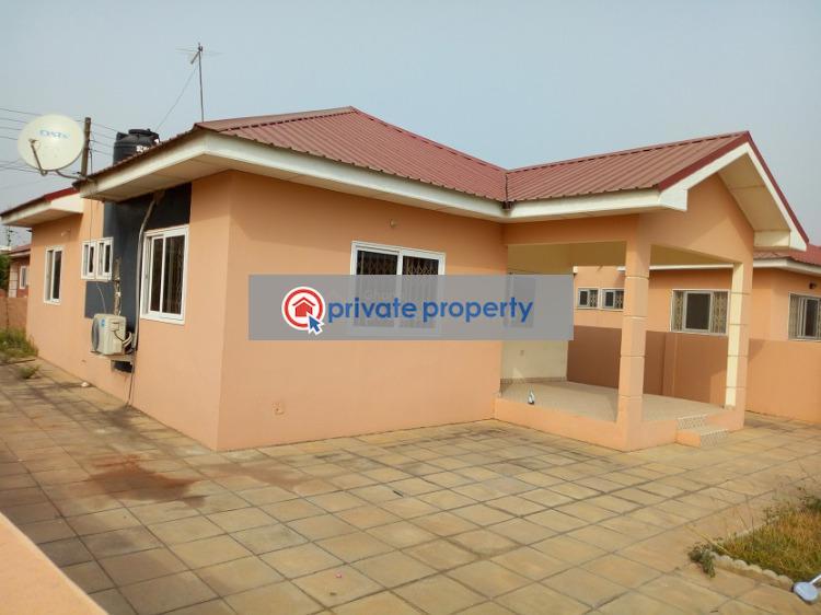 2 bedroom Townhouse For Rent &nbsp;community 25, Devtraco Estate Gated Dawhenya Tema Accra - 1