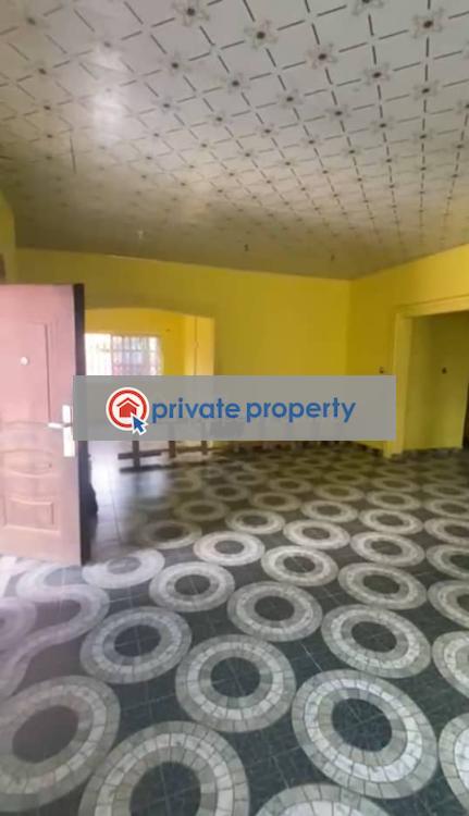 5 bedroom Detached Bungalow For Sale &nbsp;amasaman Accra Accra Metropolitan  - 1