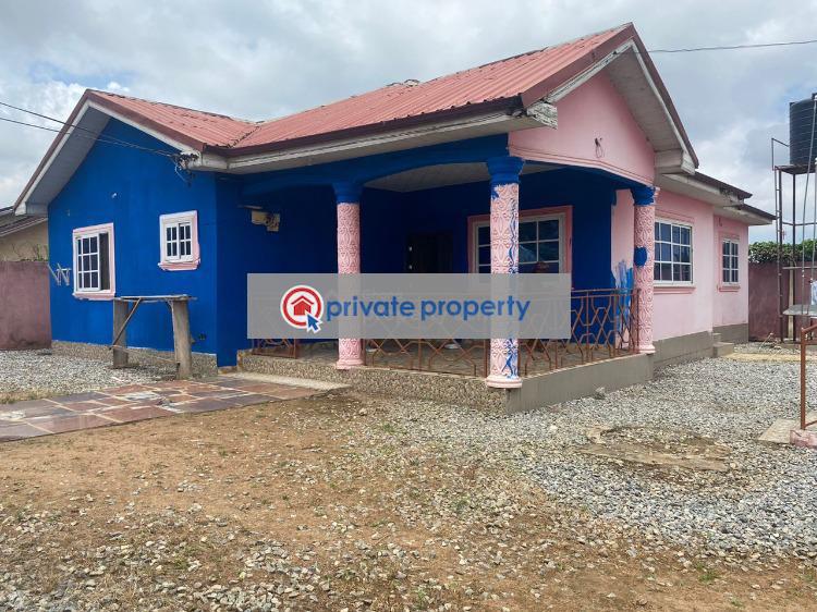 5 bedroom Detached Bungalow For Sale &nbsp;amasaman Accra Accra Metropolitan  - 4
