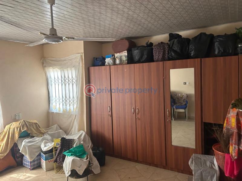 6 bedroom House For Sale Ngleshie Amanfrom, Tomefa McCarthy Hill Ga South Municipal Accra - 7