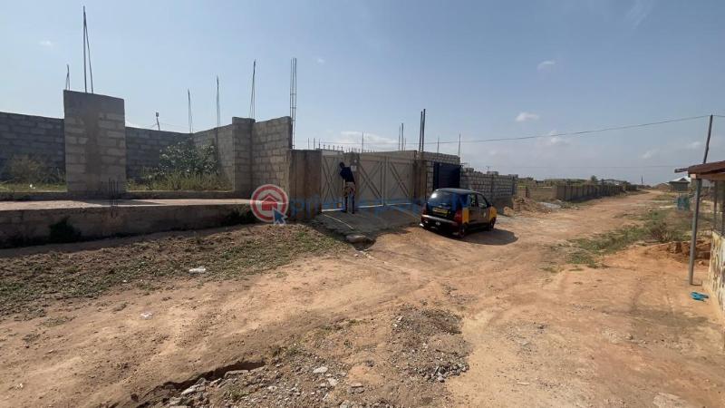 6 bedroom House For Sale Ngleshie Amanfrom, Tomefa McCarthy Hill Ga South Municipal Accra - 4