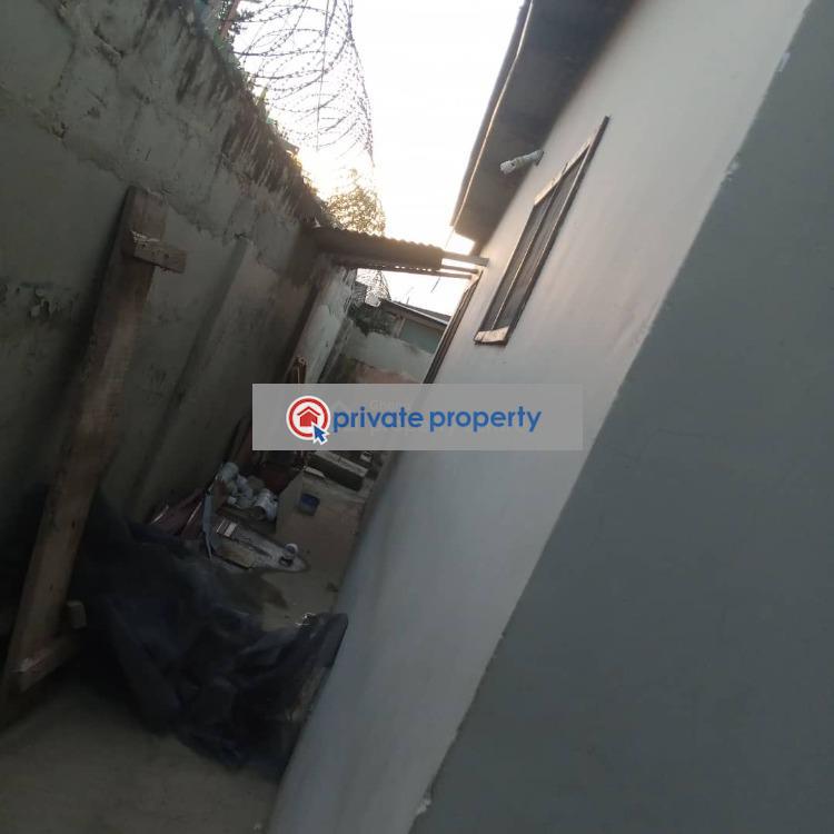3 bedroom Detached Bungalow For Sale &nbsp;darkuman Nyamekye Accra Metropolitan  - 8
