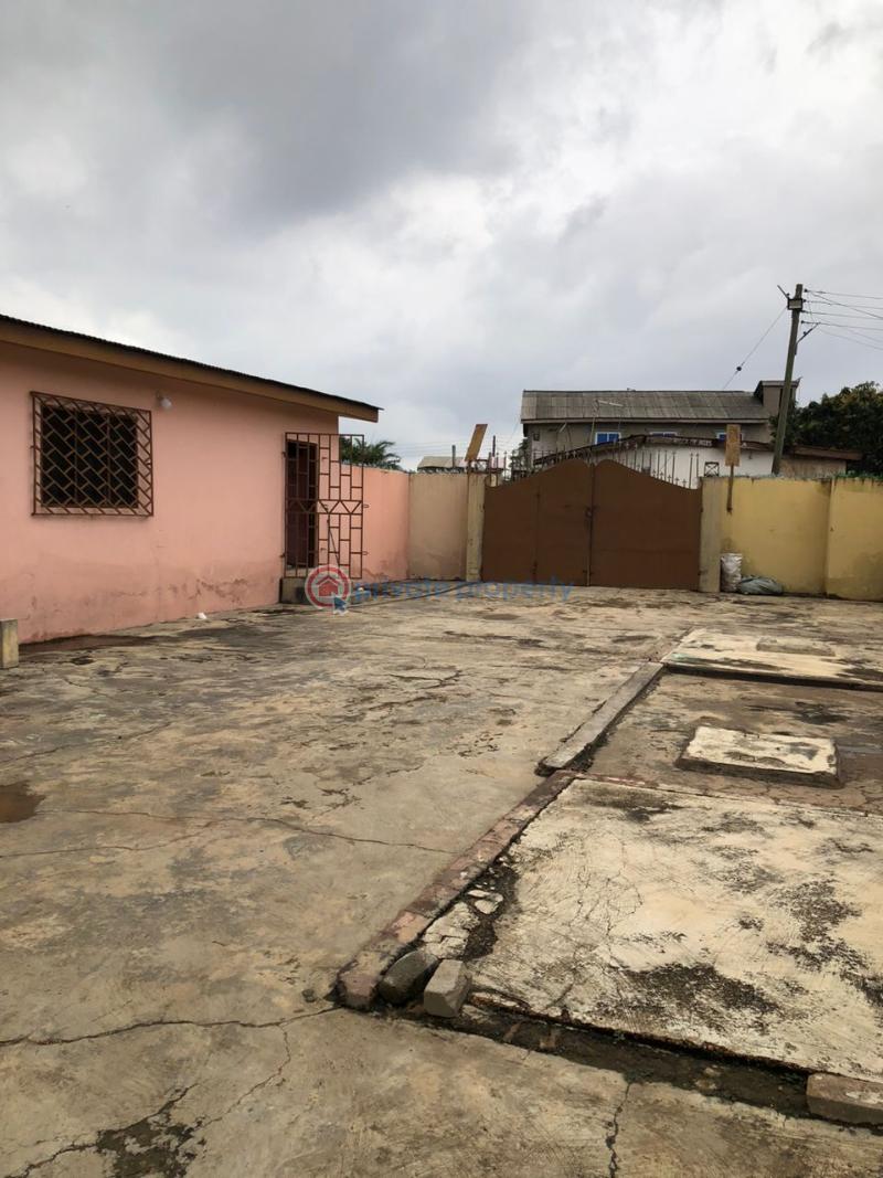 3 bedroom House For Sale Republic Bank Area Kasoa Awutu-Senya East Central Region - 2