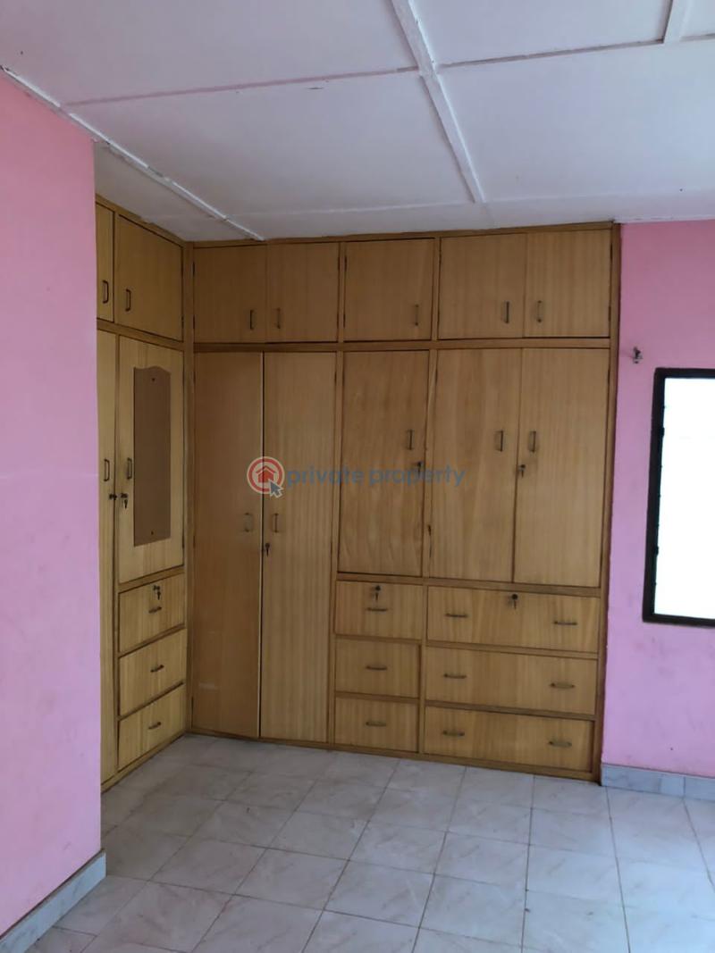 3 bedroom House For Sale Republic Bank Area Kasoa Awutu-Senya East Central Region - 6