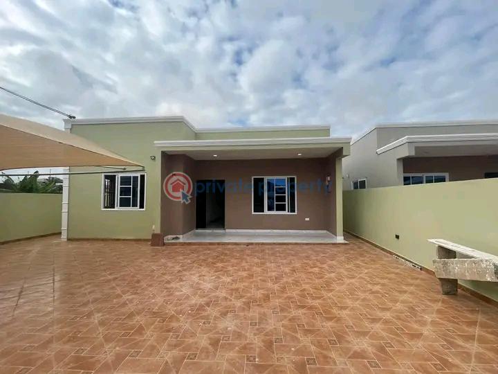 3 bedroom House For Sale Near Coastal Spintex Accra - 8