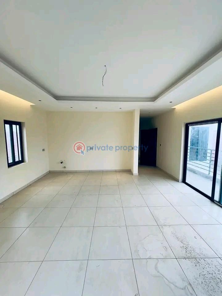 5 bedroom Apartment For Sale Spintex Accra - 1