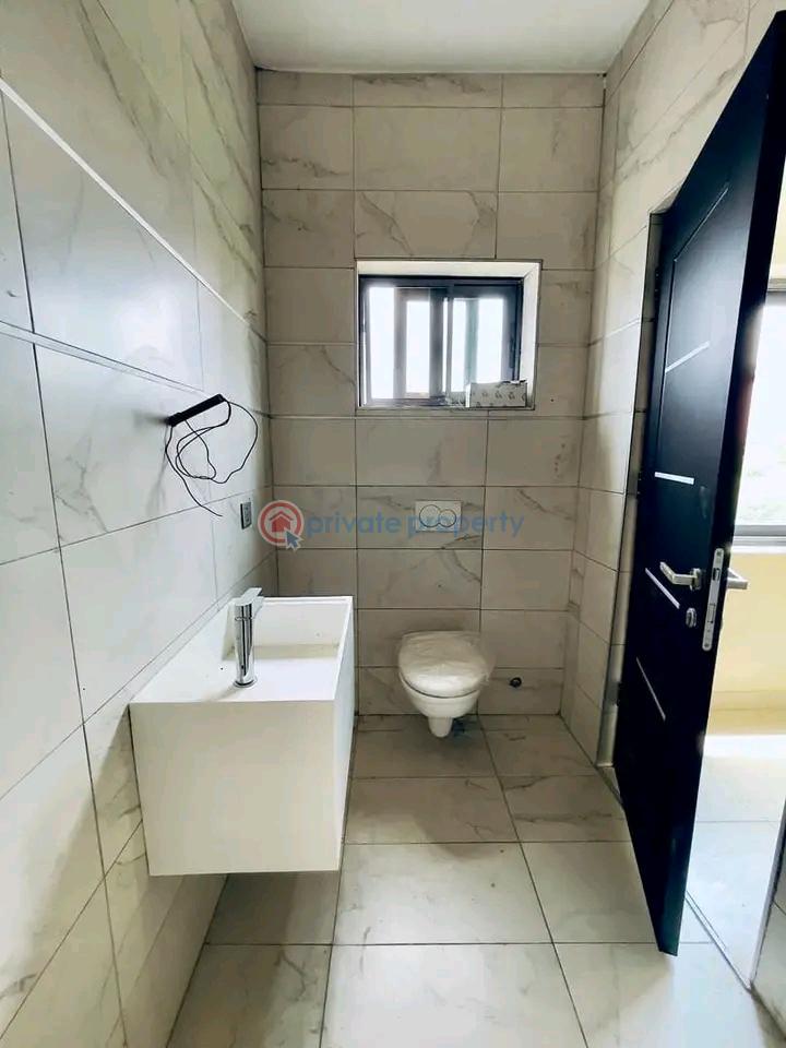 5 bedroom Apartment For Sale Spintex Accra - 2