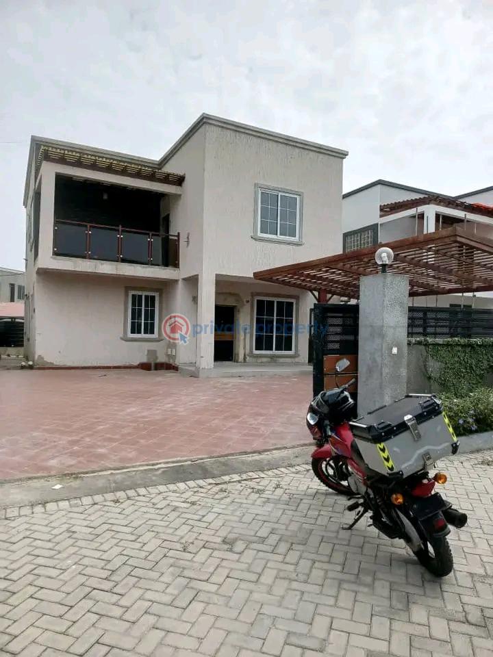 4 bedroom House For Sale Off Mensah Wood Ave Road East Legon Accra - 0