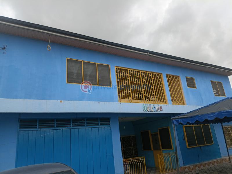 4 bedroom Apartment For Rent Tunemete Street, Precious One Montessori School Dzorwulu Accra - 1