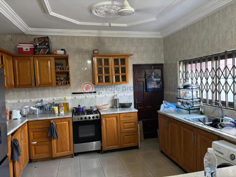 4 bedroom House For Sale Spintex Accra - 4