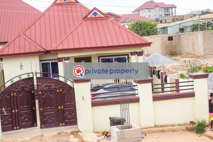 4 bedroom House For Sale Kumasi Metropolitan Ashanti - 4