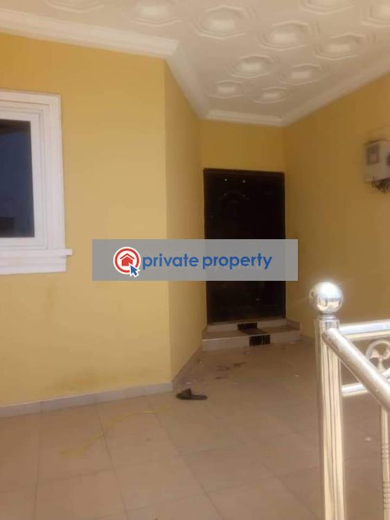 4 bedroom Detached Bungalow For Sale &nbsp;dawhenya Tema Accra - 2
