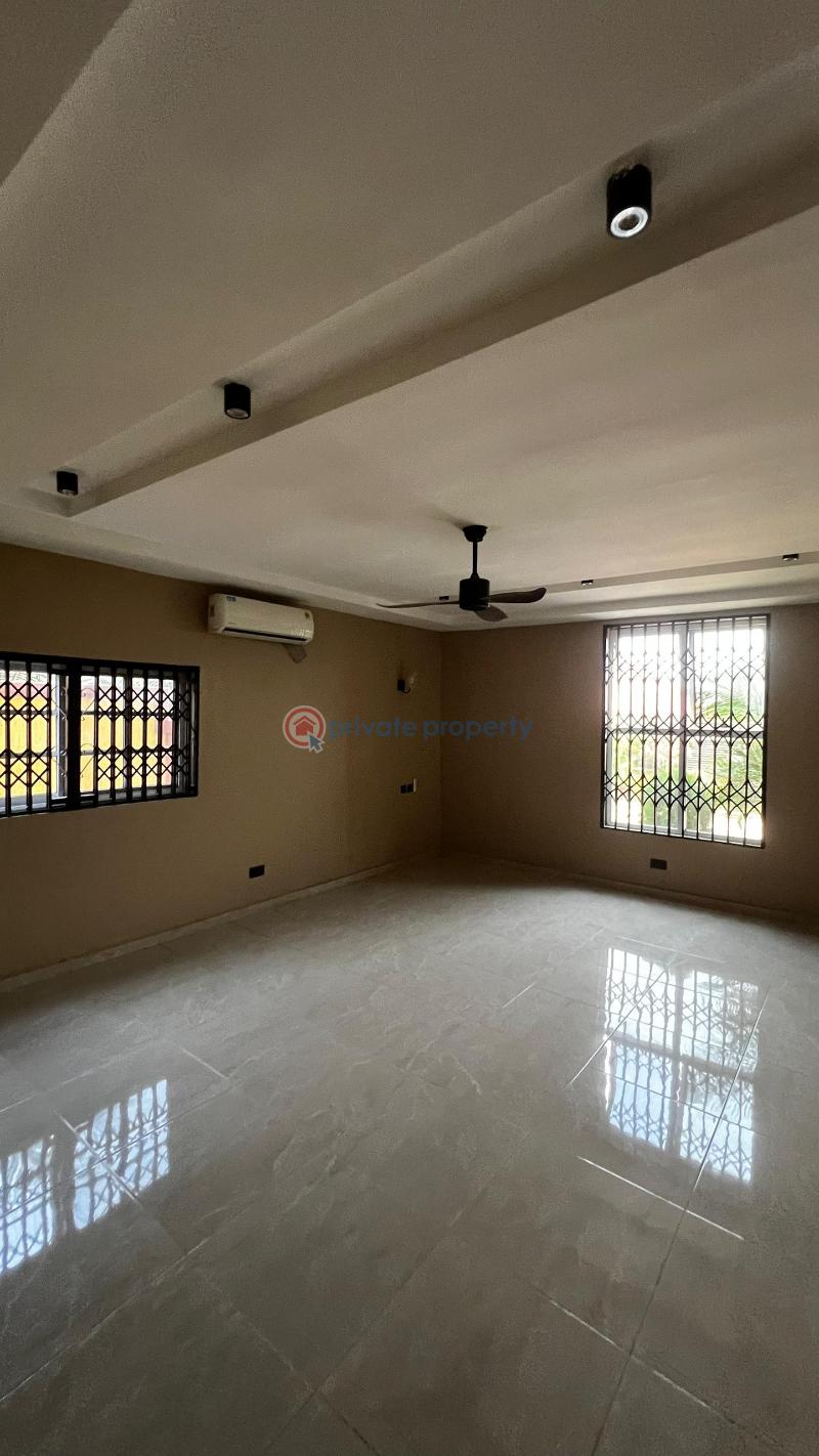 4 bedroom Detached Duplex For Sale Obom Road Kasoa Awutu-Senya East Central Region - 2