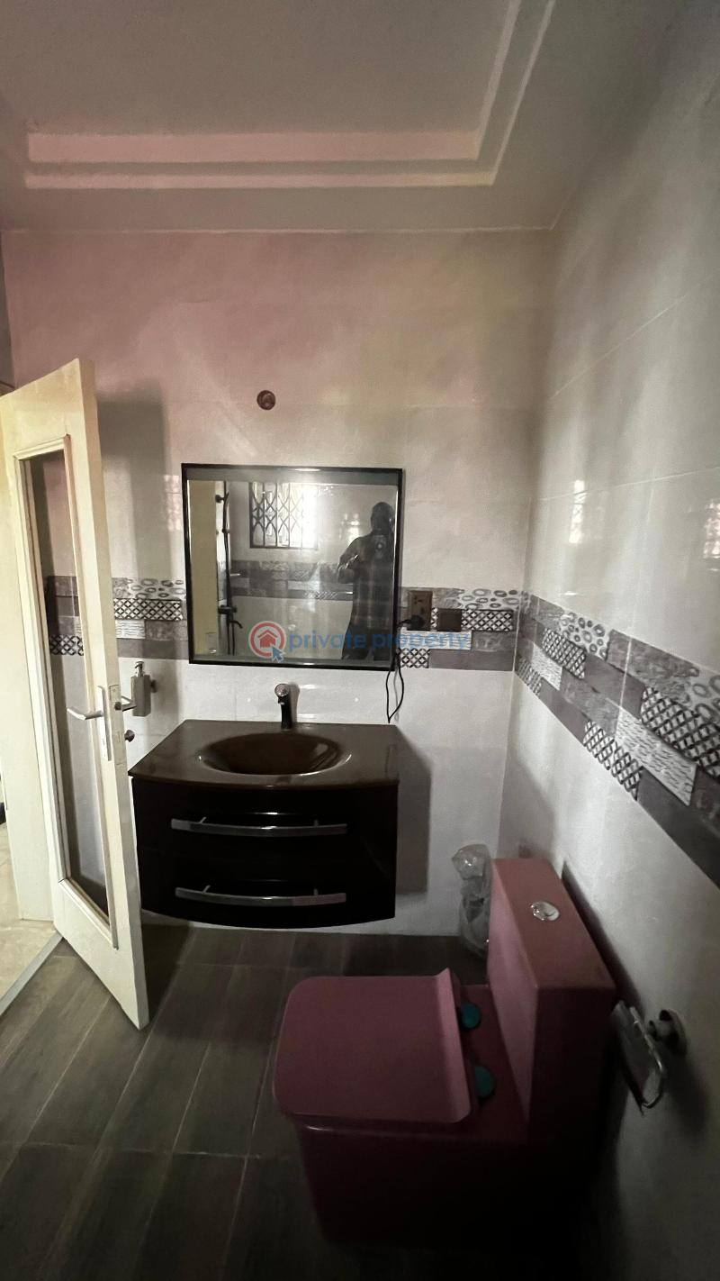 4 bedroom Detached Duplex For Sale Obom Road Kasoa Awutu-Senya East Central Region - 4