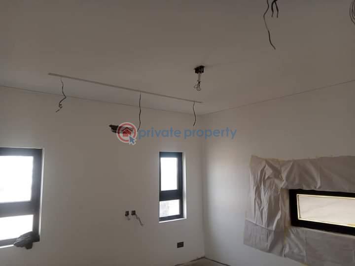 4 bedroom House For Sale Community 17 Lashibi Accra - 3