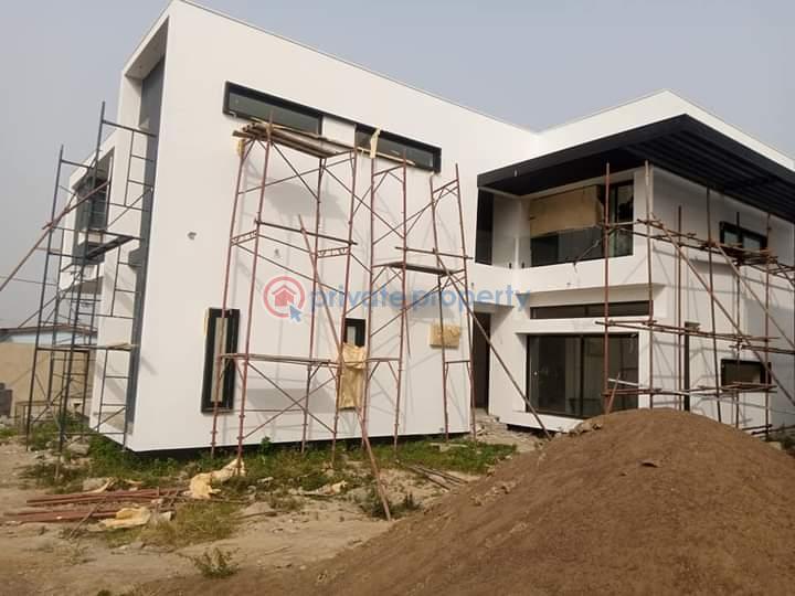 4 bedroom House For Sale Community 17 Lashibi Accra - 9