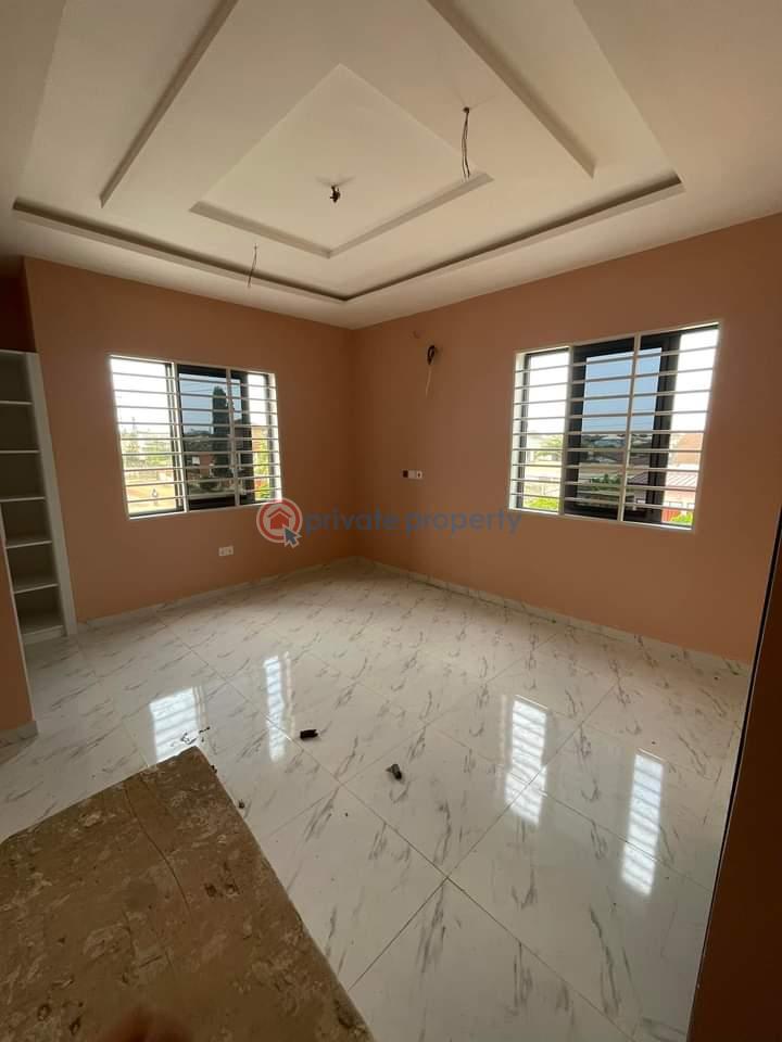 4 bedroom House For Sale Sakumono Tema West Municipal District Accra - 2