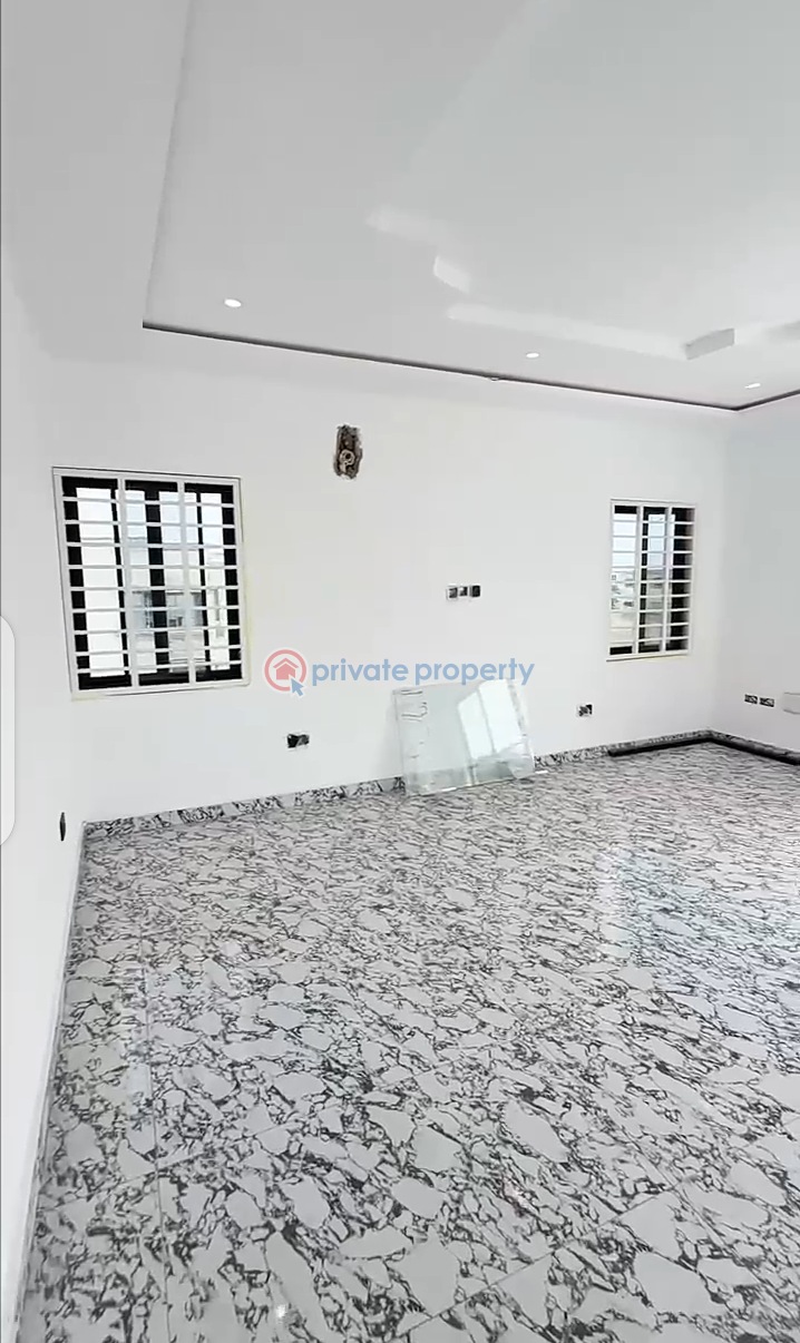 4 bedroom House For Sale Community 14 Lashibi Accra - 9