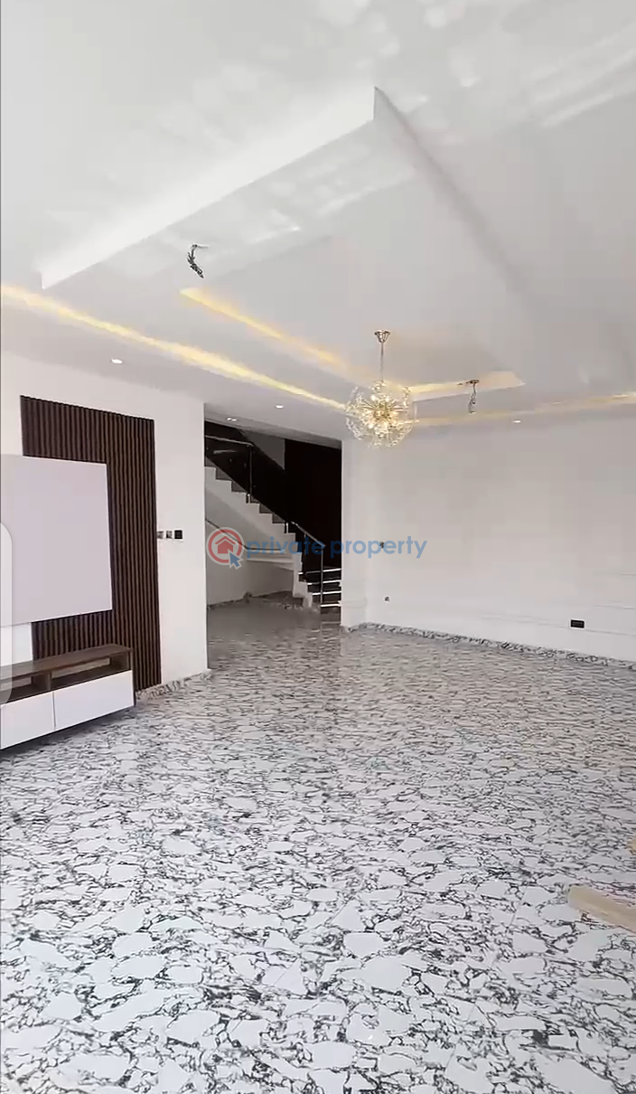 4 bedroom House For Sale Community 14 Lashibi Accra - 15