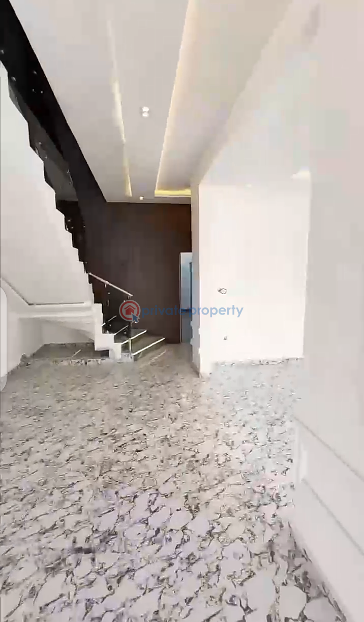 4 bedroom House For Sale Community 14 Lashibi Accra - 19