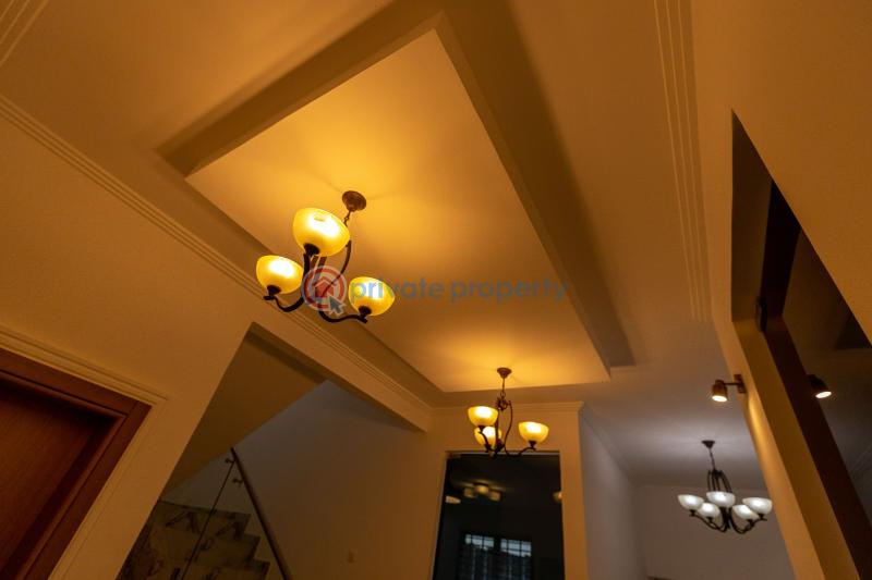 4 bedroom House For Sale Sakumono Community 14 Tema West Municipal District Accra - 6