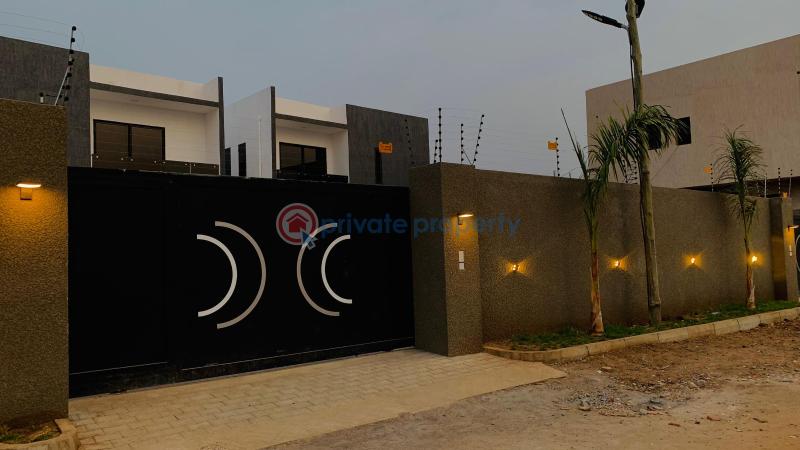 4 bedroom House For Sale Savannah Community 25 Tema Accra - 16