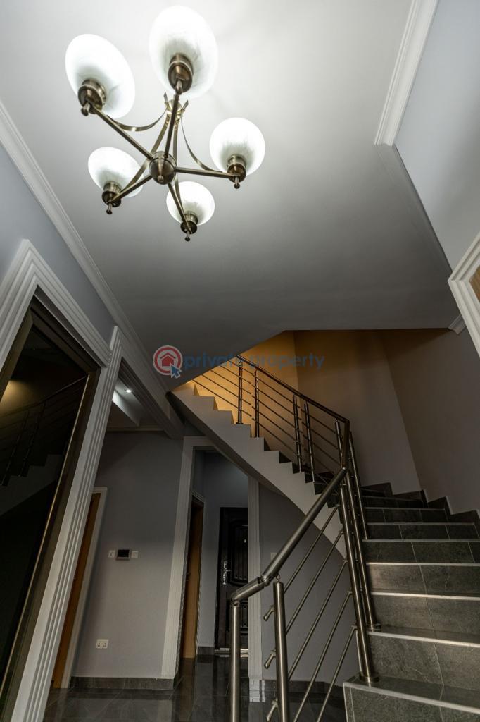 4 bedroom House For Sale Sakumono Community 14 Tema West Municipal District Accra - 5