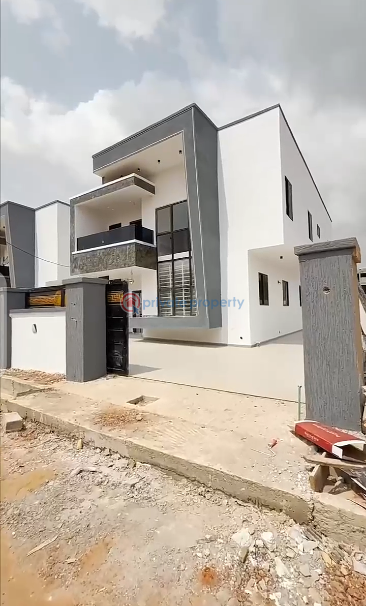 4 bedroom House For Sale Community 14 Lashibi Accra - 26