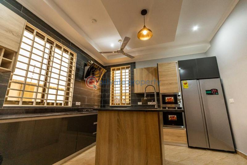 4 bedroom House For Sale Sakumono Community 14 Tema West Municipal District Accra - 12