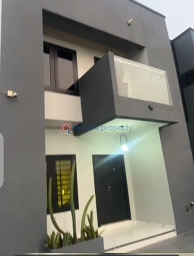 4 bedroom House For Sale Coastal Estate Spintex Road Accra - 3