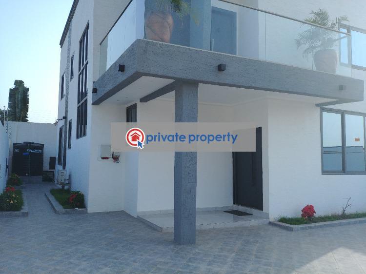 4 bedroom Townhouse For Sale &nbsp;between Pantang And Focus Adenta Municipal Accra - 4