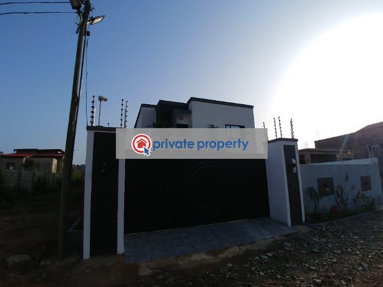 4 bedroom Townhouse For Sale &nbsp;between Pantang And Focus Adenta Municipal Accra - 5