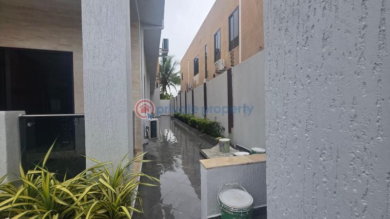 5 bedroom House For Sale East Airport Accra Metropolitan  - 14